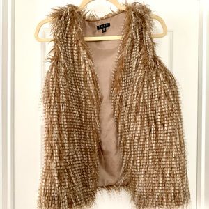 TCEC faux fur vest